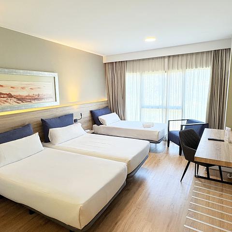Habitación doble con cama supletoria